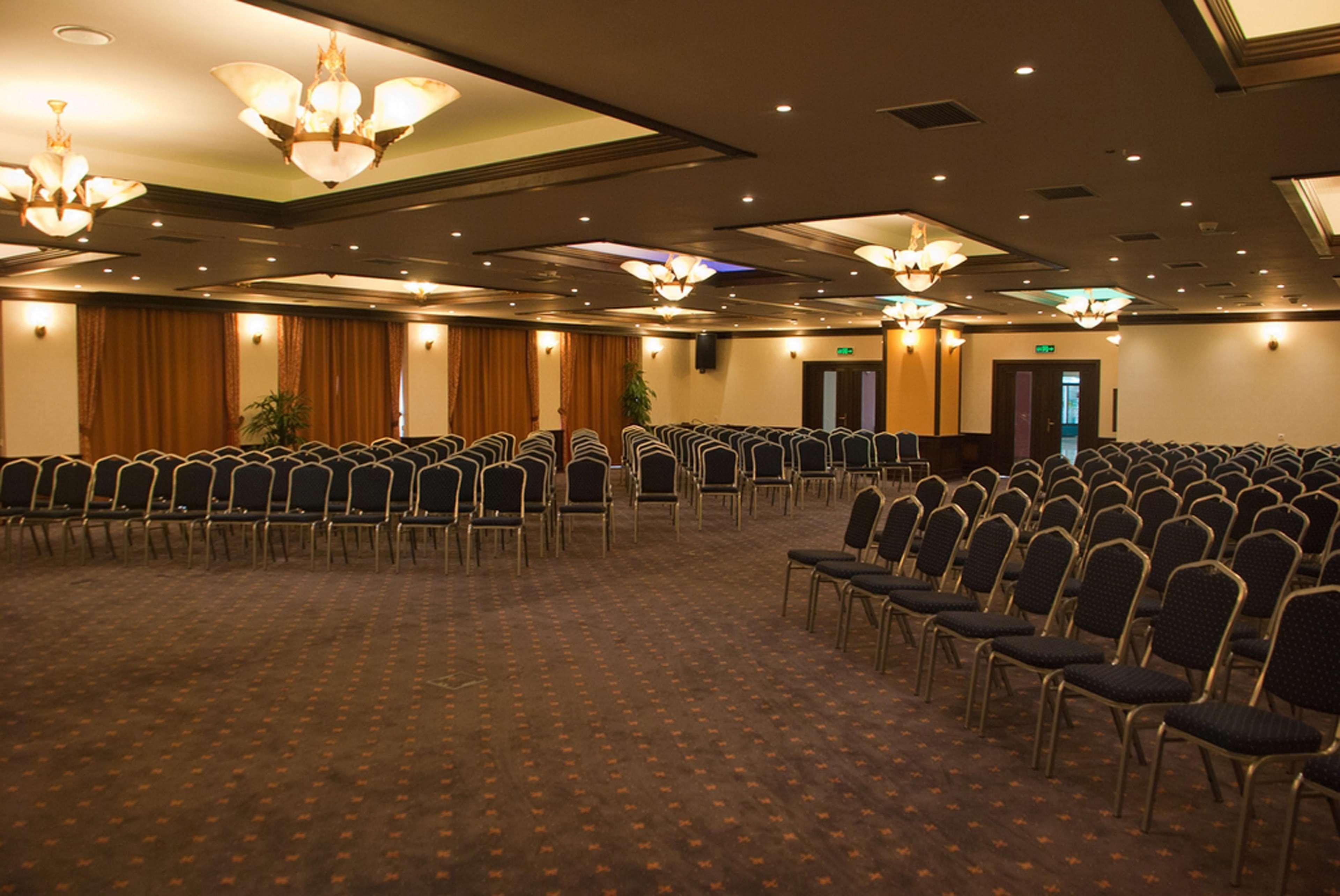 Doubletree By Hilton Hotel Sighisoara - Cavaler Екстер'єр фото