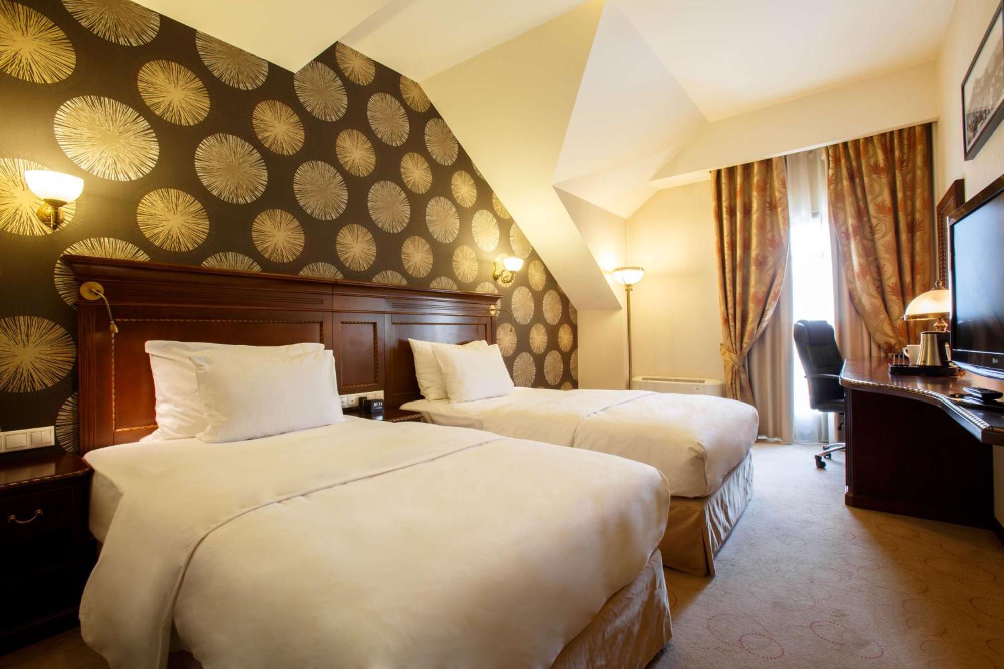 Doubletree By Hilton Hotel Sighisoara - Cavaler Екстер'єр фото